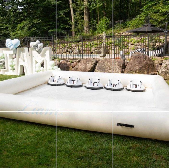 Carrinhos com pista insuflável - Porto