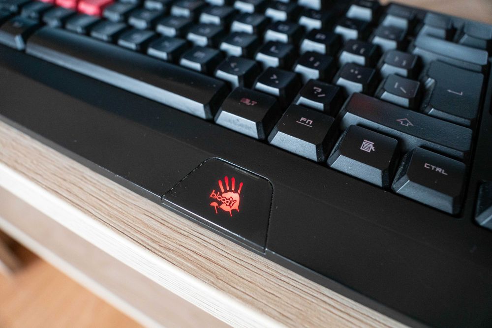 Klawiatura Bloody B120 Turbo – podświetlana