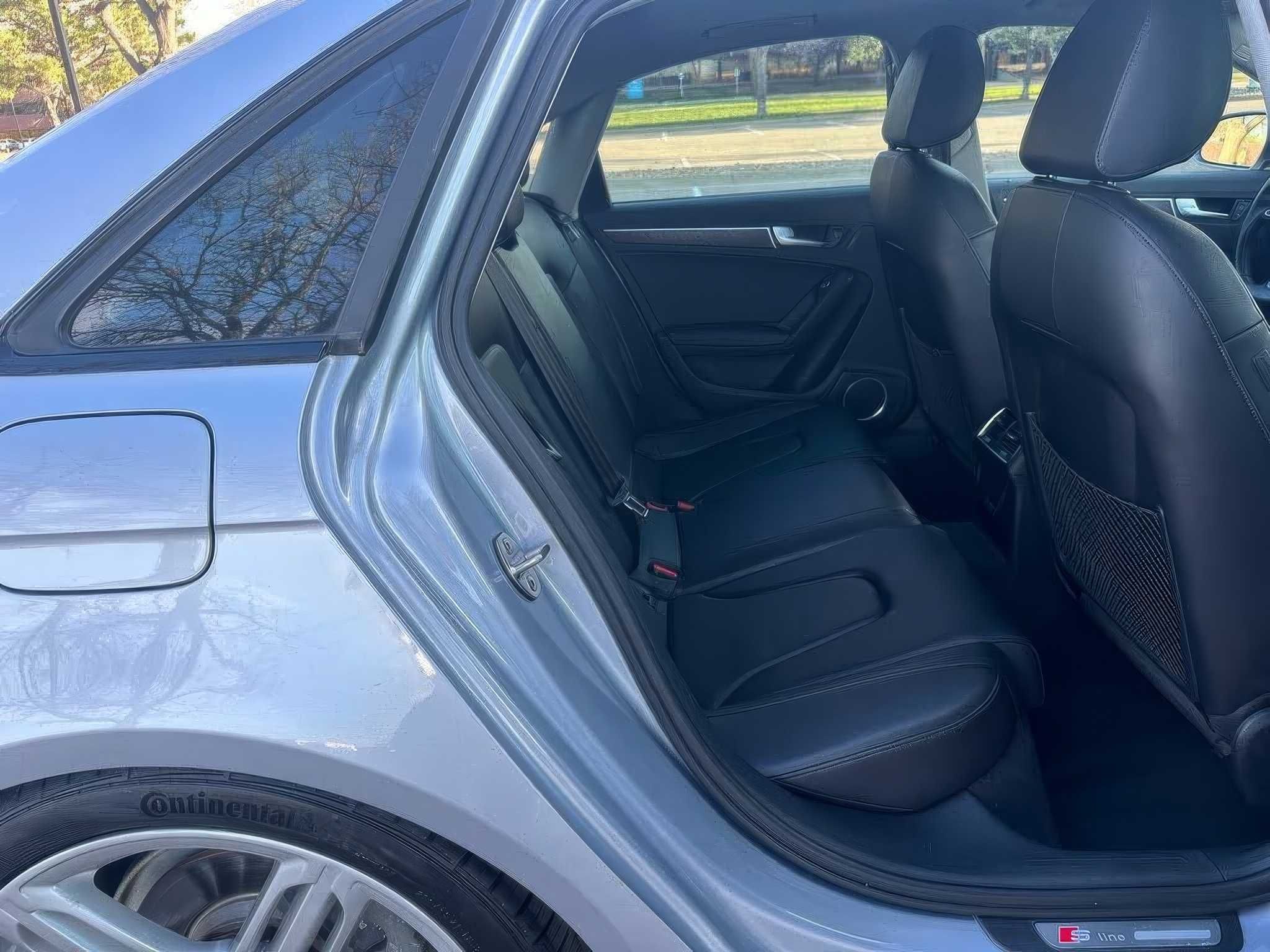 2016 Audi A4 2.0T quattro Premium Plus