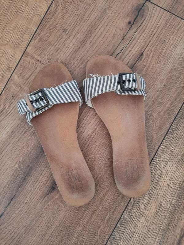 Klapki Pull & Bear 38 Z klamra