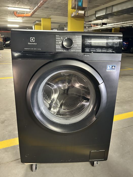 Pralka elektrolux super slim 6kg