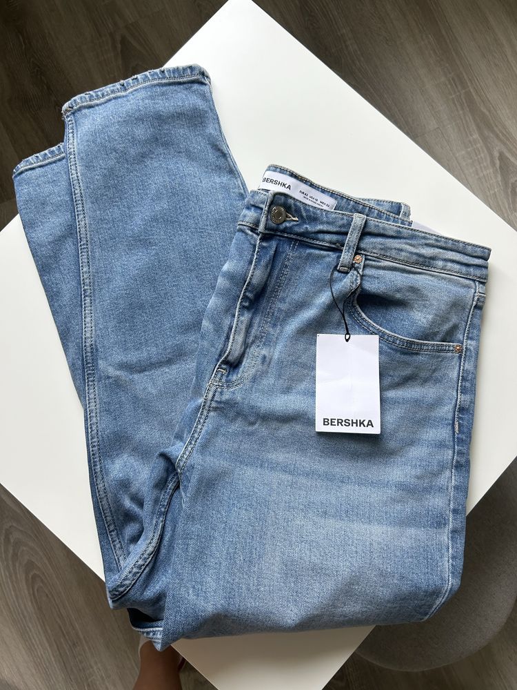 Bershka mom slim nowe jeansy r42 spodnie