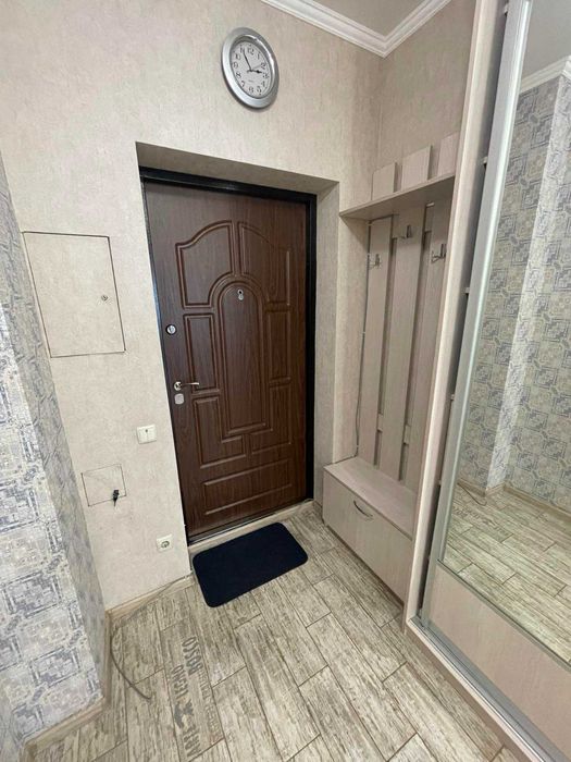 Оренда квартири (спальня+кухня-студіо), метро Осокорки 3 хв. пішки.
