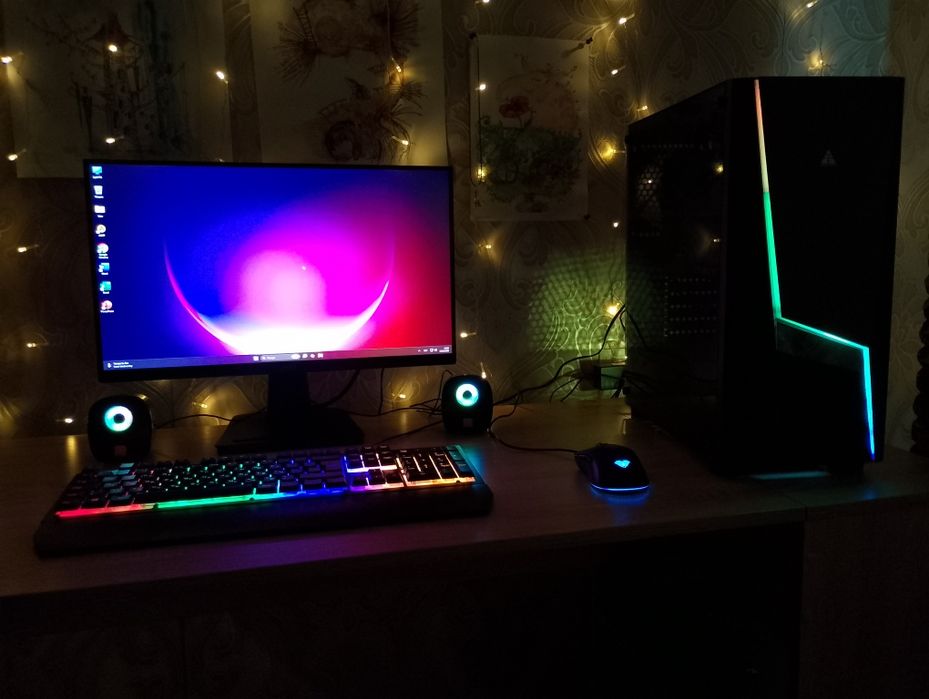 Ігровий комп'ютер + монітор та периферія