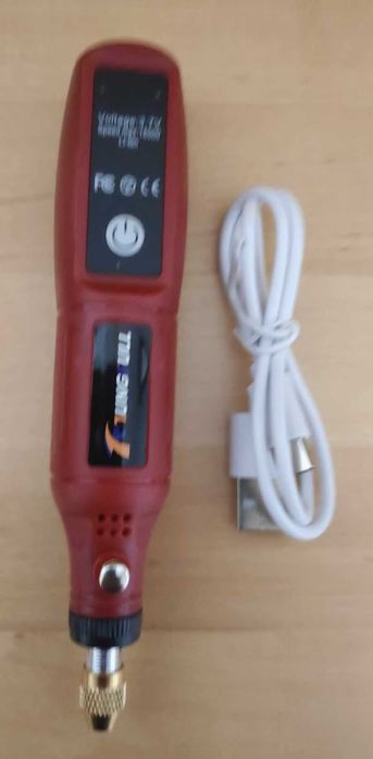 Mini Berbequim mais conjunto de ferramentas.