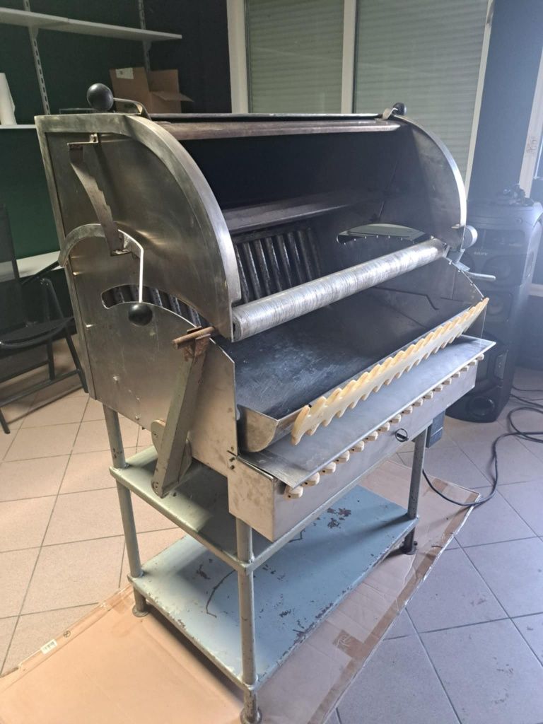 Opiekacz, maszyna do sękaczy na gaz