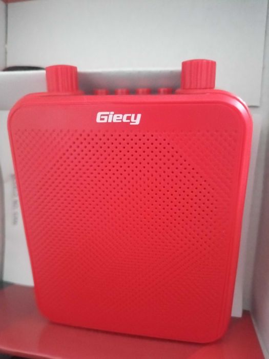 Giecy G300 - przenośny wzmacniacz głosu