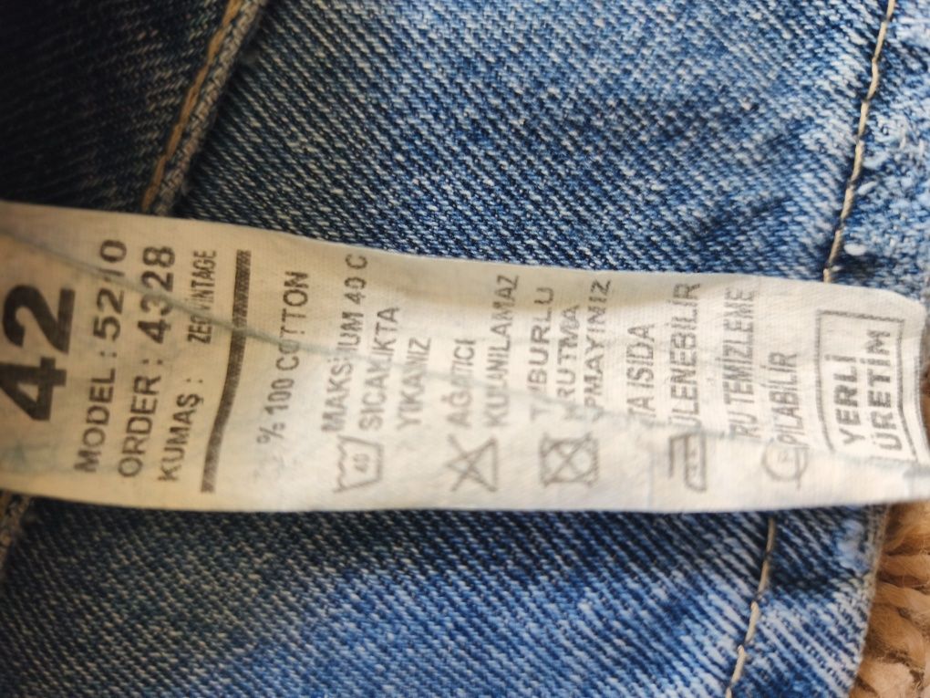 Продам шорти жіночі