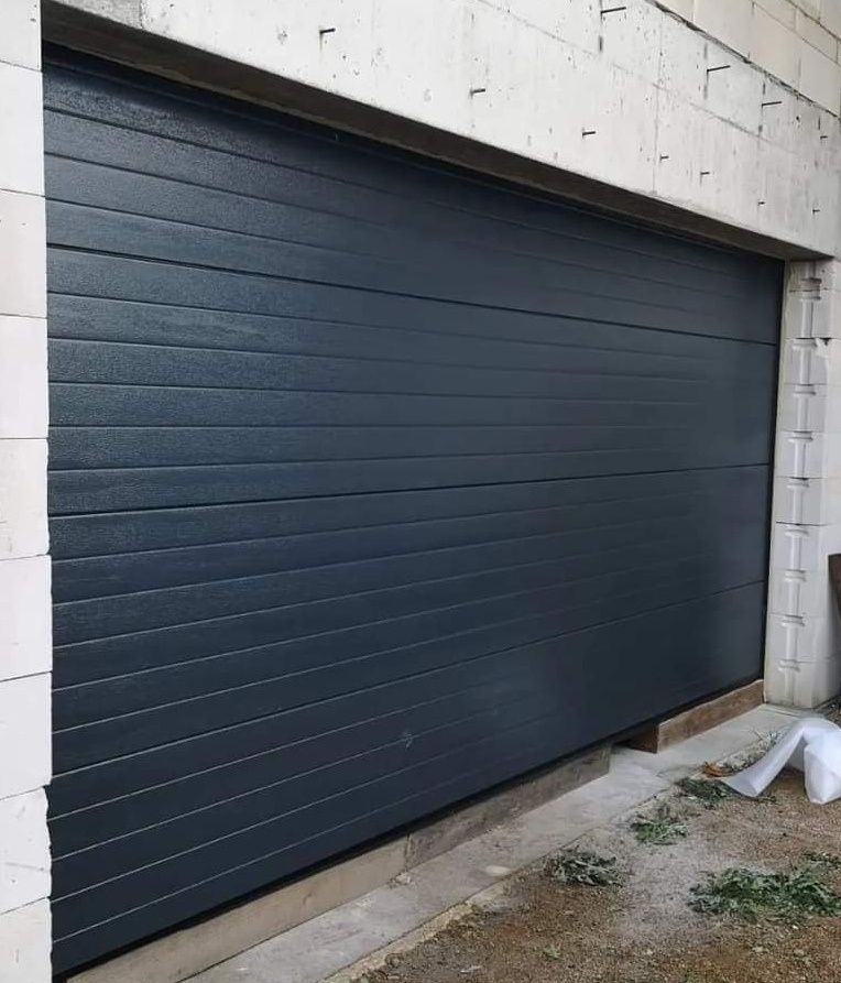 Brama garażowa 2750x2250 Antracyt segmentowa z ryglem