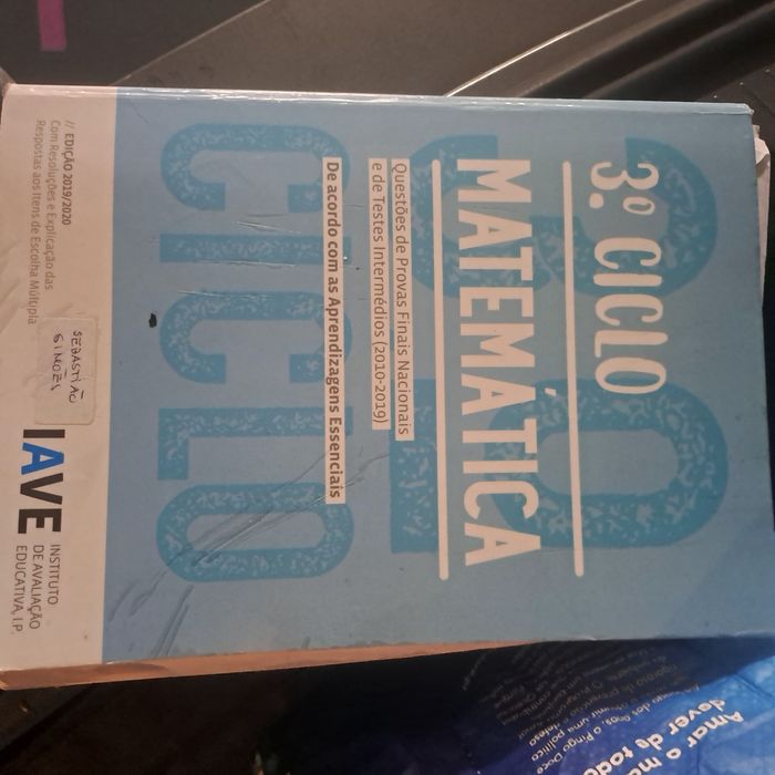 Livro de Preparação para exame do 3 ciclo de matemática