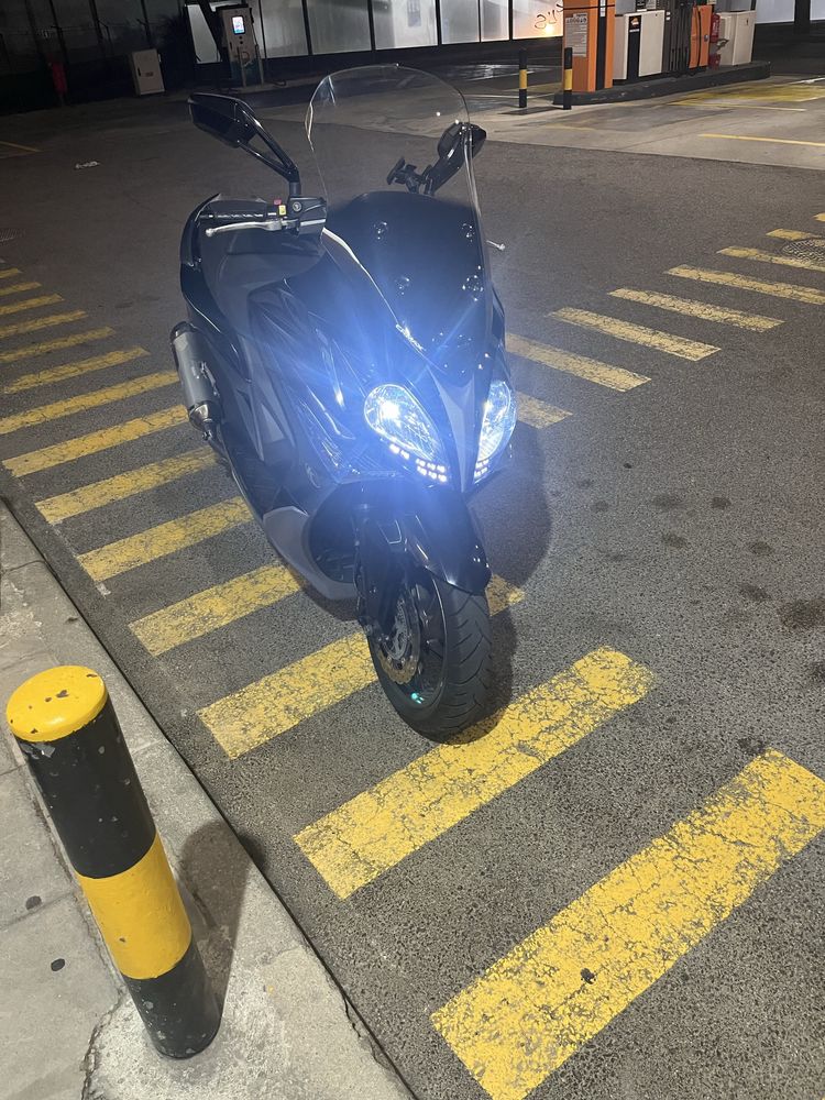 Kymco 400i ABS