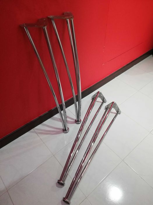 Conjunto de Pernas Metálicas Vintage para Mesa – Estilo Industrial