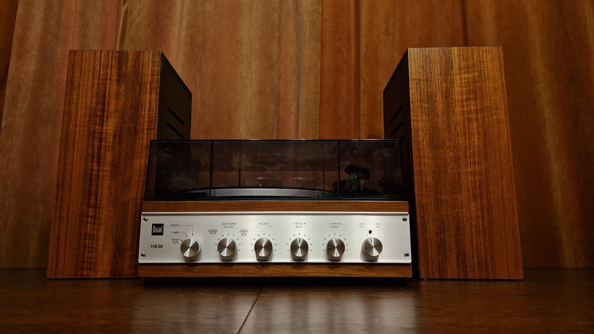 Dual HS 36, Wzmacniacz z gramofonem Dual 1210 oraz kolumnami