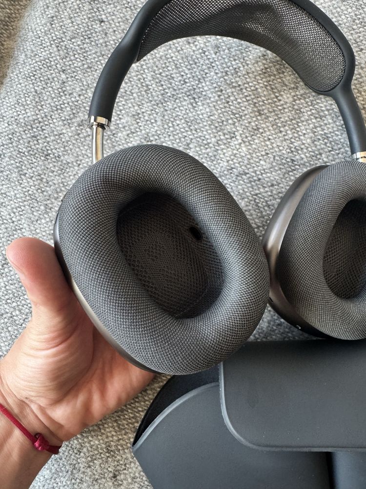 Apple AirPods Max