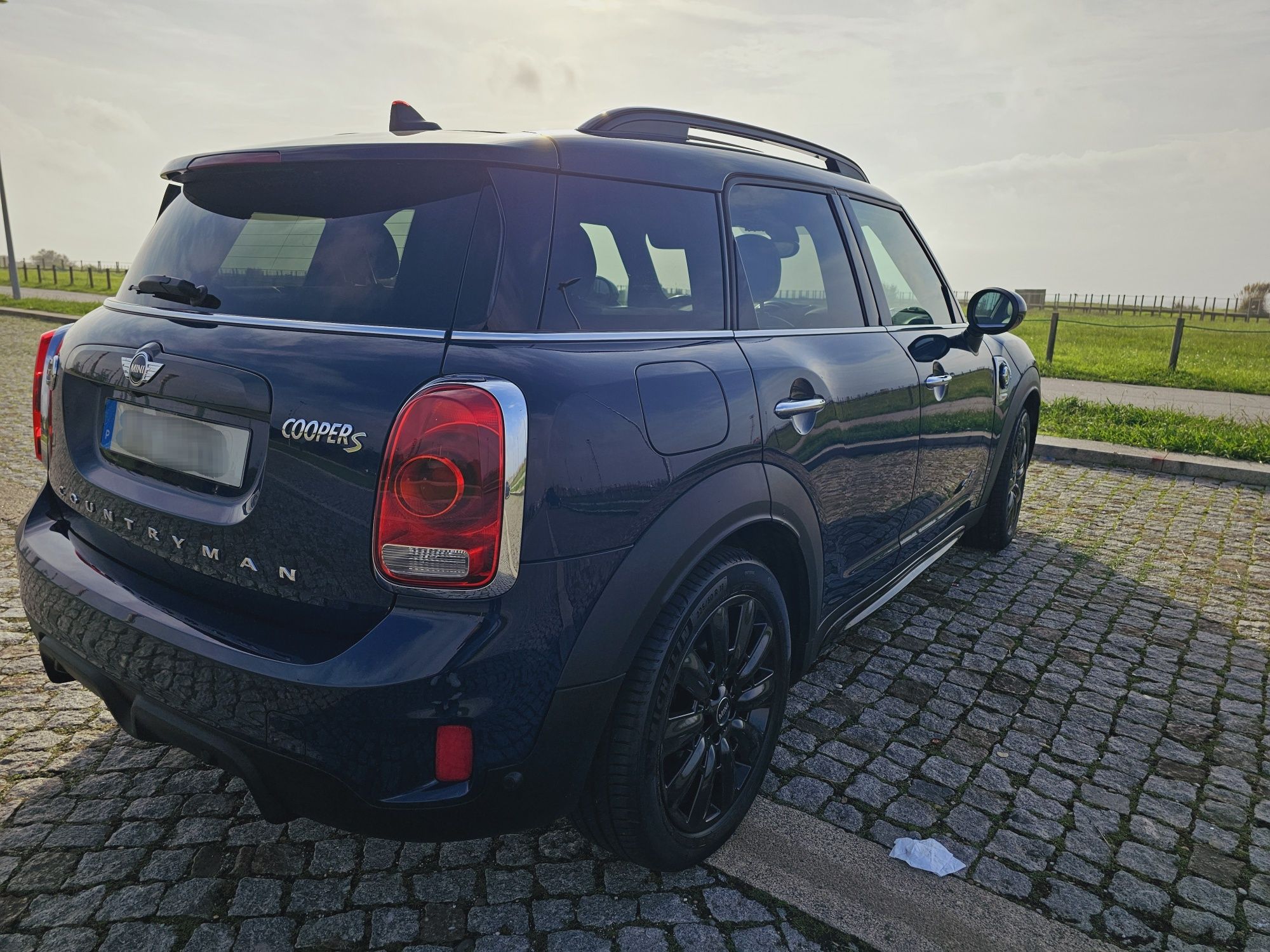 MINI Countryman SE híbrido plug-in 225cv