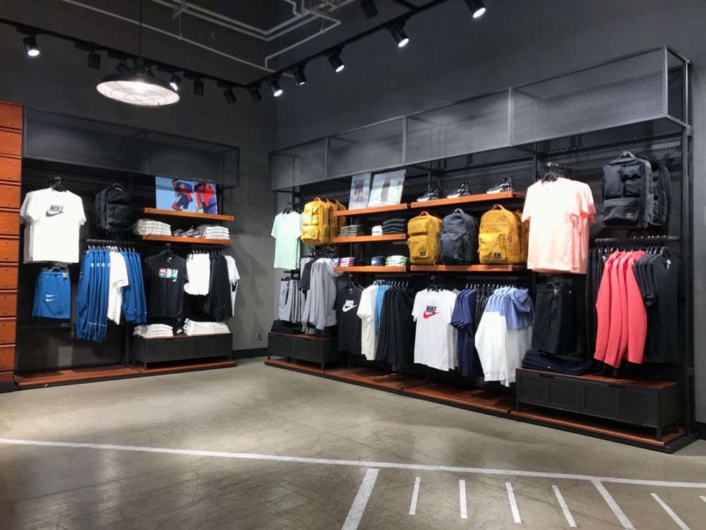 Оптом спортивне взуття та одяг!, гурт, nike, jordan, adidas