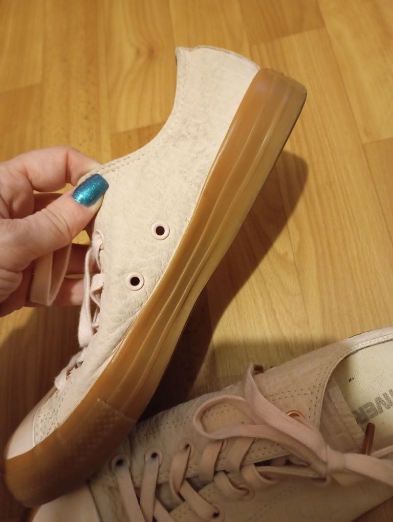 Жіноче взуття converse оригінал