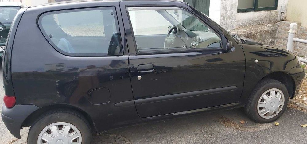 Fiat seiscento em excelente interiores e mecânica ,económico e fiável.