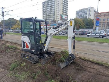 wypożyczalnia wynajem minikoparka mini koparka bobcat jcb cat operator