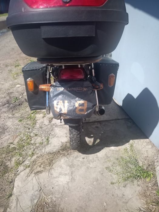 Продам боковые мото кофры