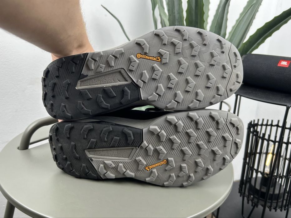 Оригінал! Кросівки Adidas Terrex Gore Tex 40.5 розмір М05097