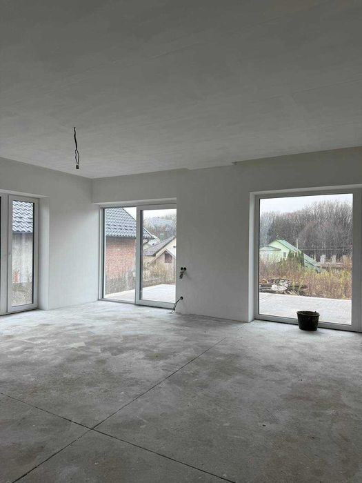 Продаж неймовірного будинку в елітному районі.