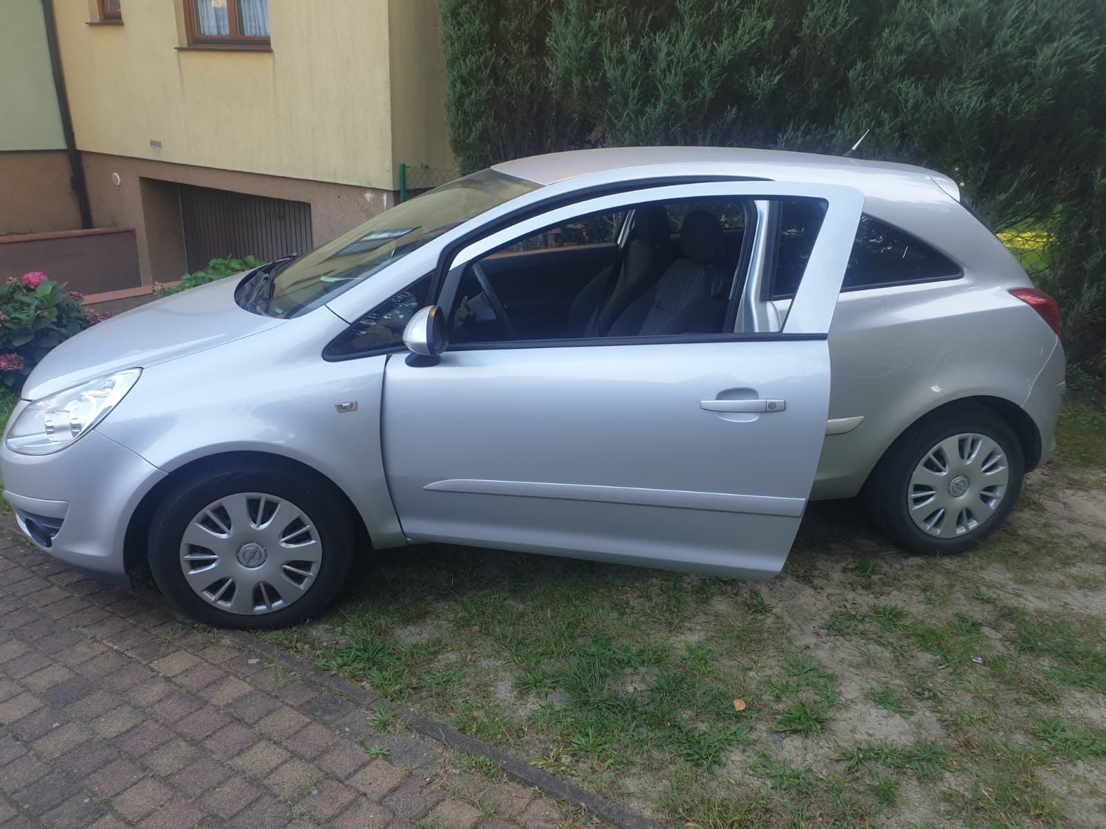 Opel Corsa D 2007r