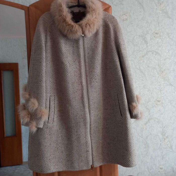 Напівпальто жіноче натуральна вовна, з хутром куниці, Бельгія