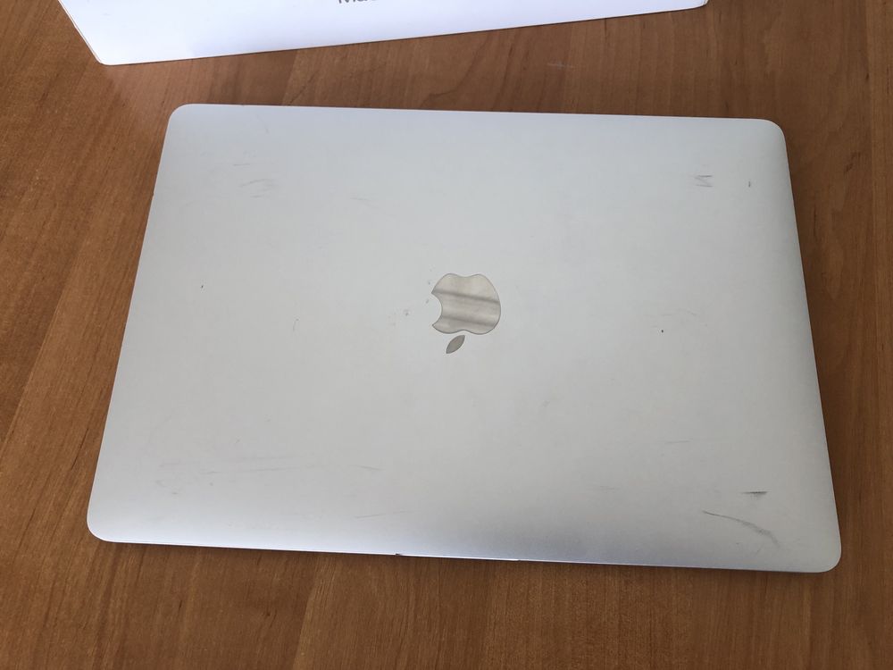 Macbook pro 13 під ремонт