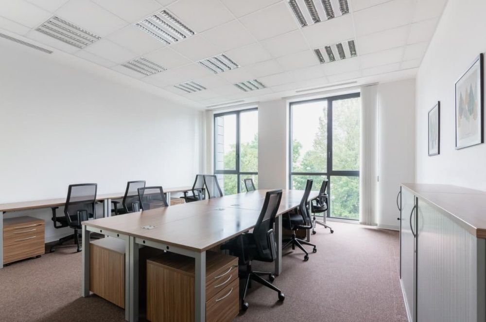 Wynajem biura w Krakowie:Profesjonalną  biurową w Regus Fronton