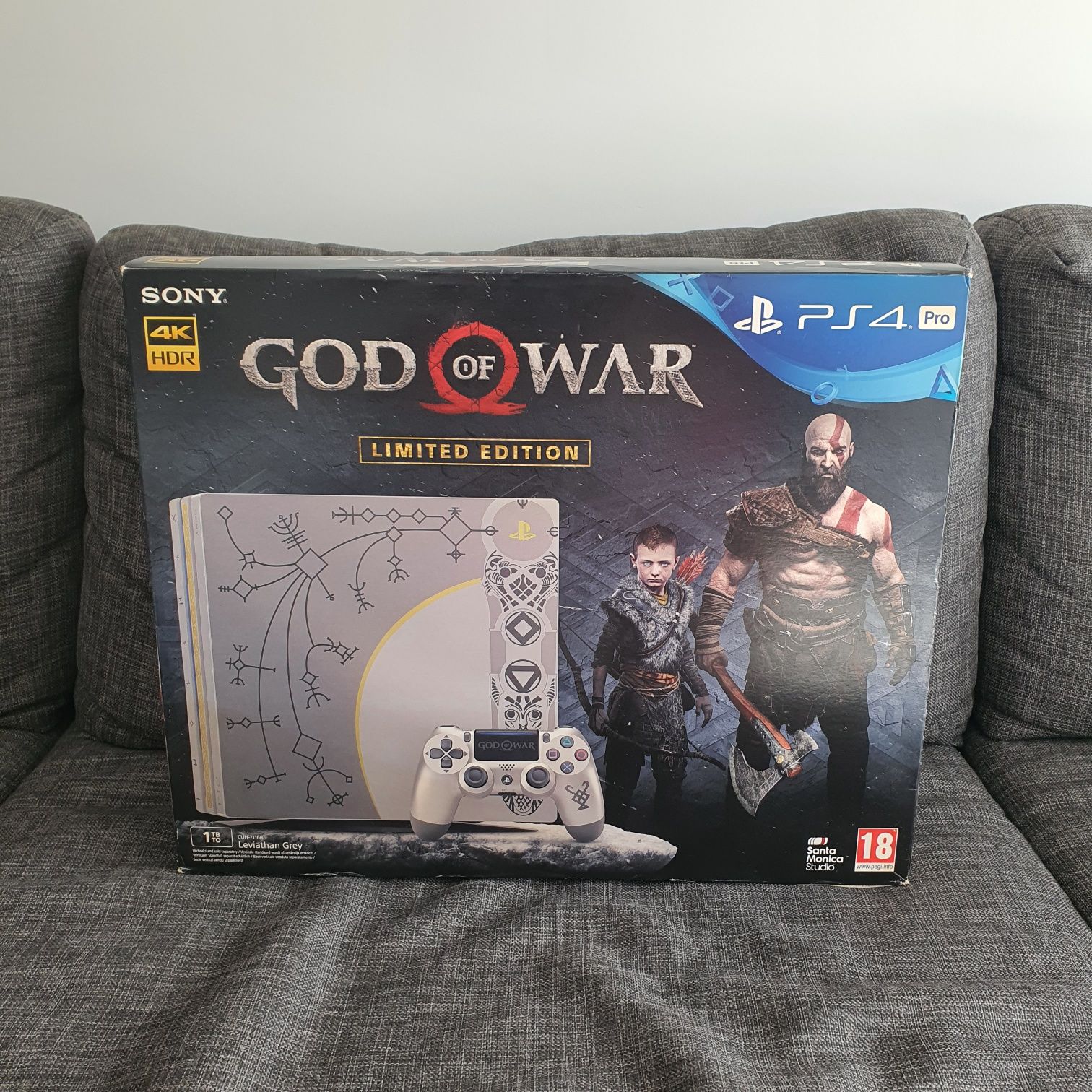 PS4 Pro God Of War