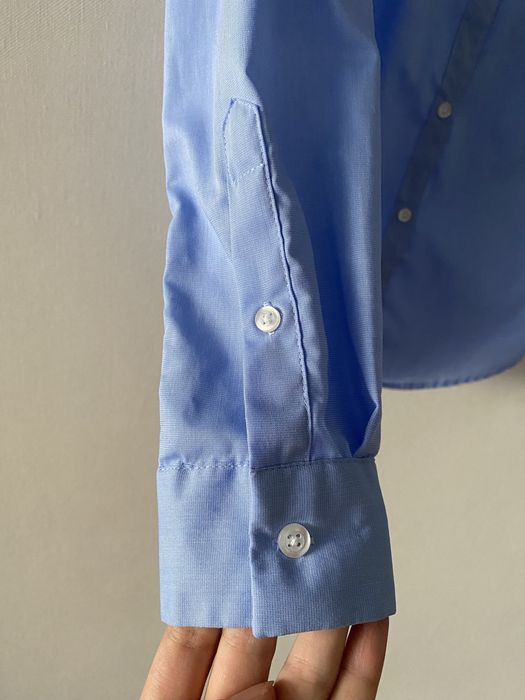 Сорочка жіноча голуба з білим коміром