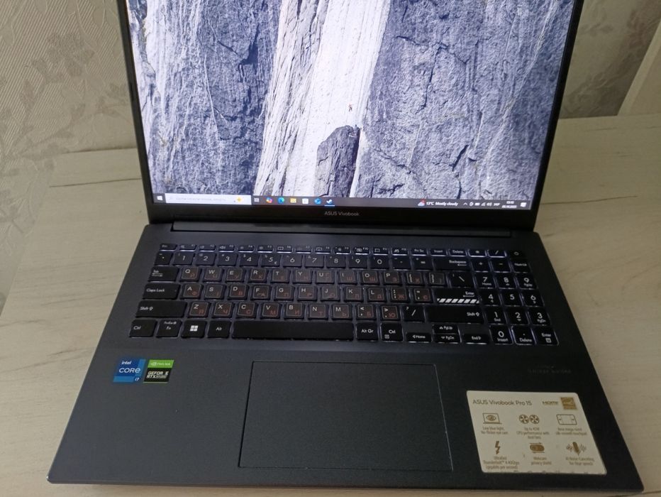 Asus vivibook 15 pro