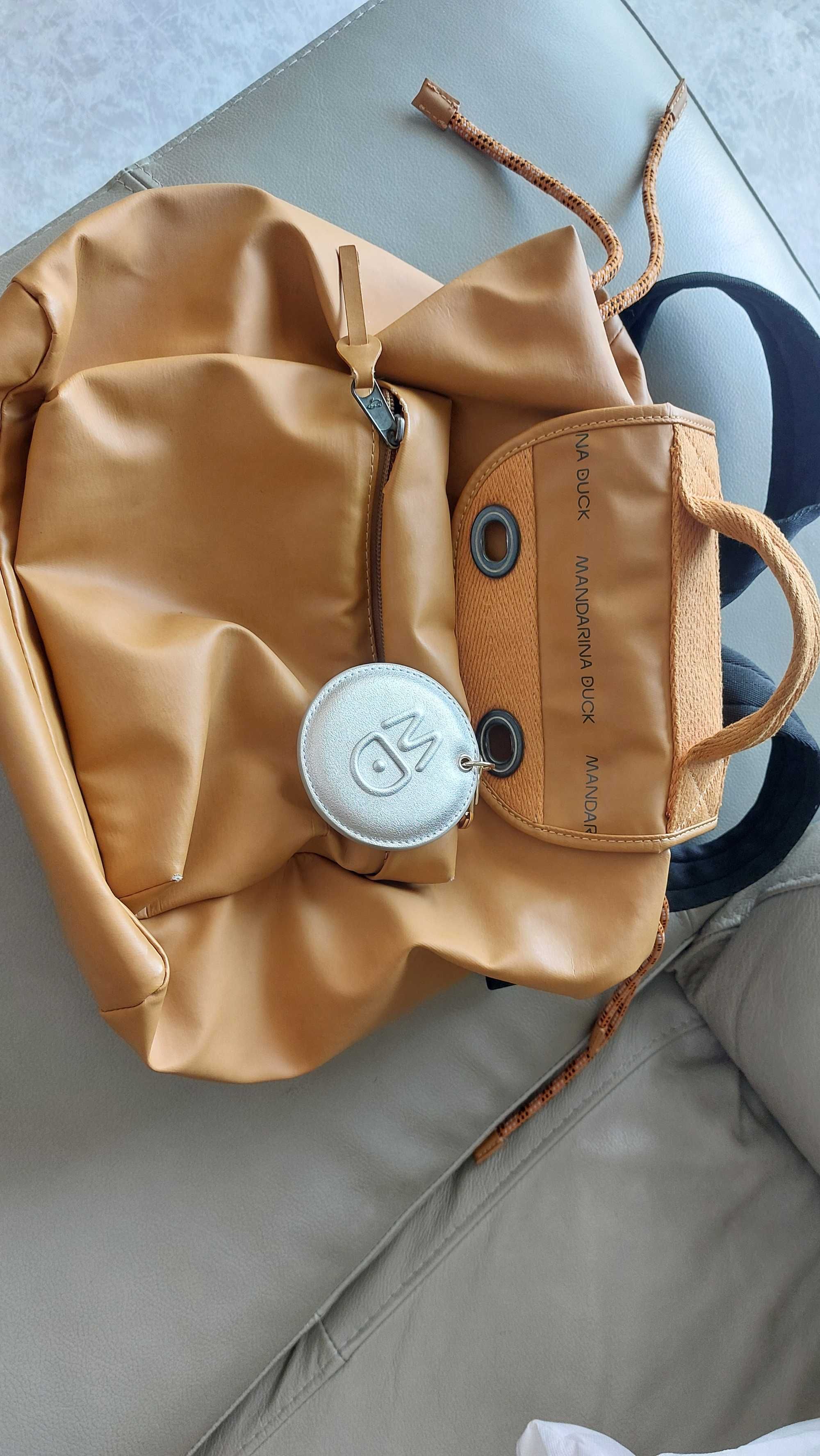Mochila Mandarina Duck