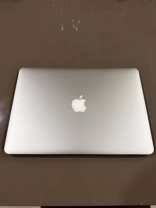 MacBook air ідеальний стан