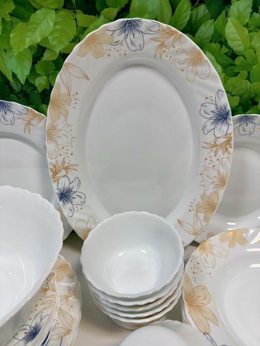 Zestaw obiadowy na 6 osób.28el. zastawa stołowa. Nowy