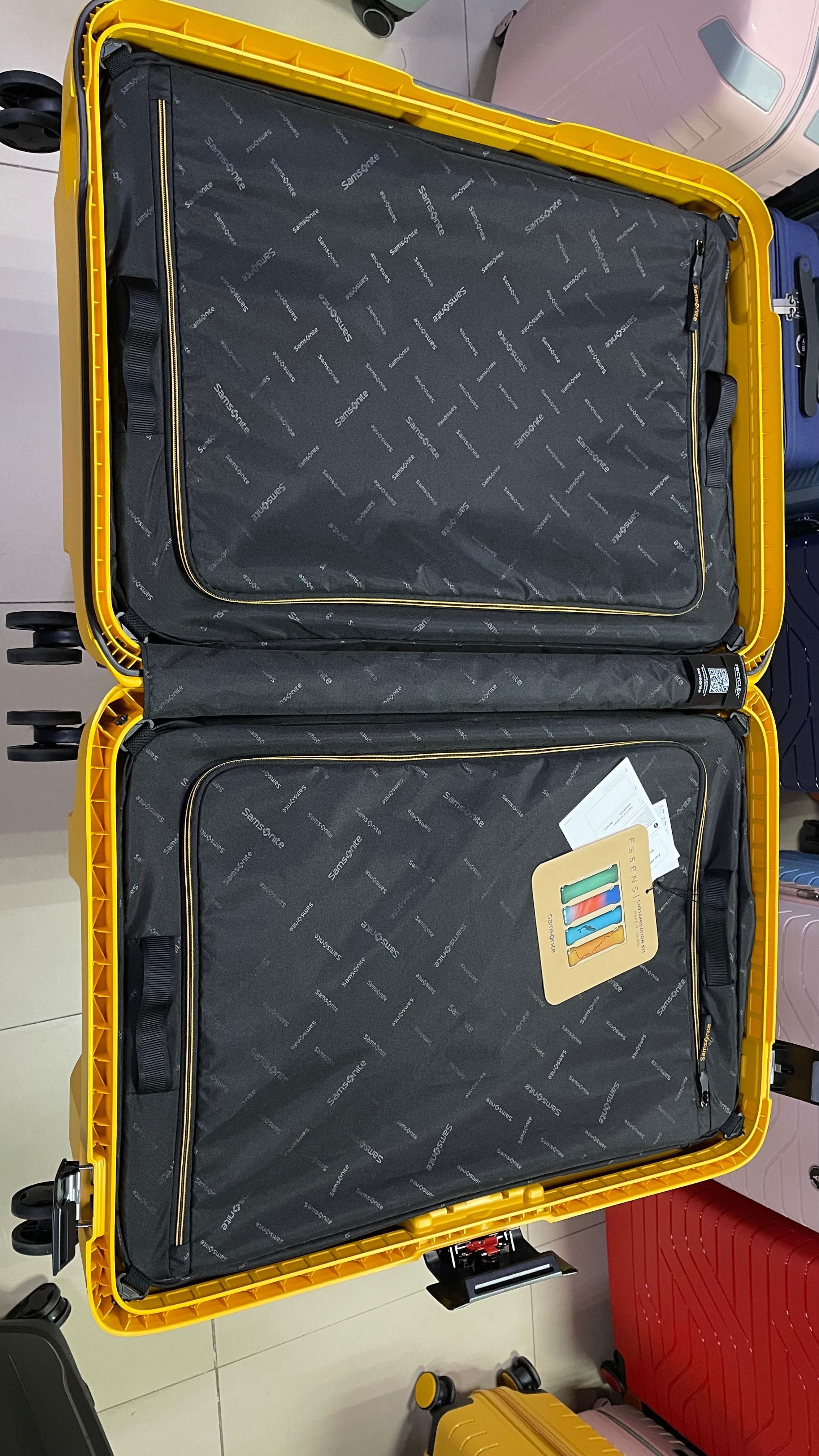 Валіза Samsonite Essense KM0*36003 жовта з поліпропілену