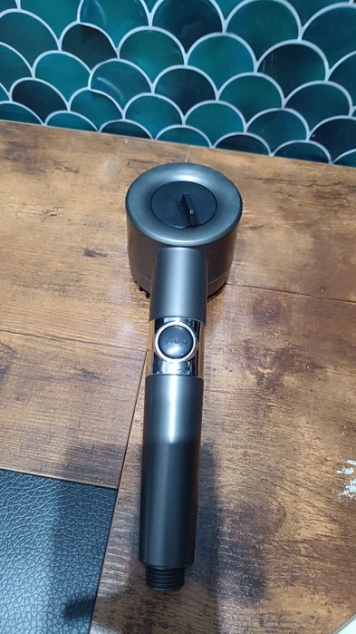 Turbodoładowana słuchawka prysznicowa