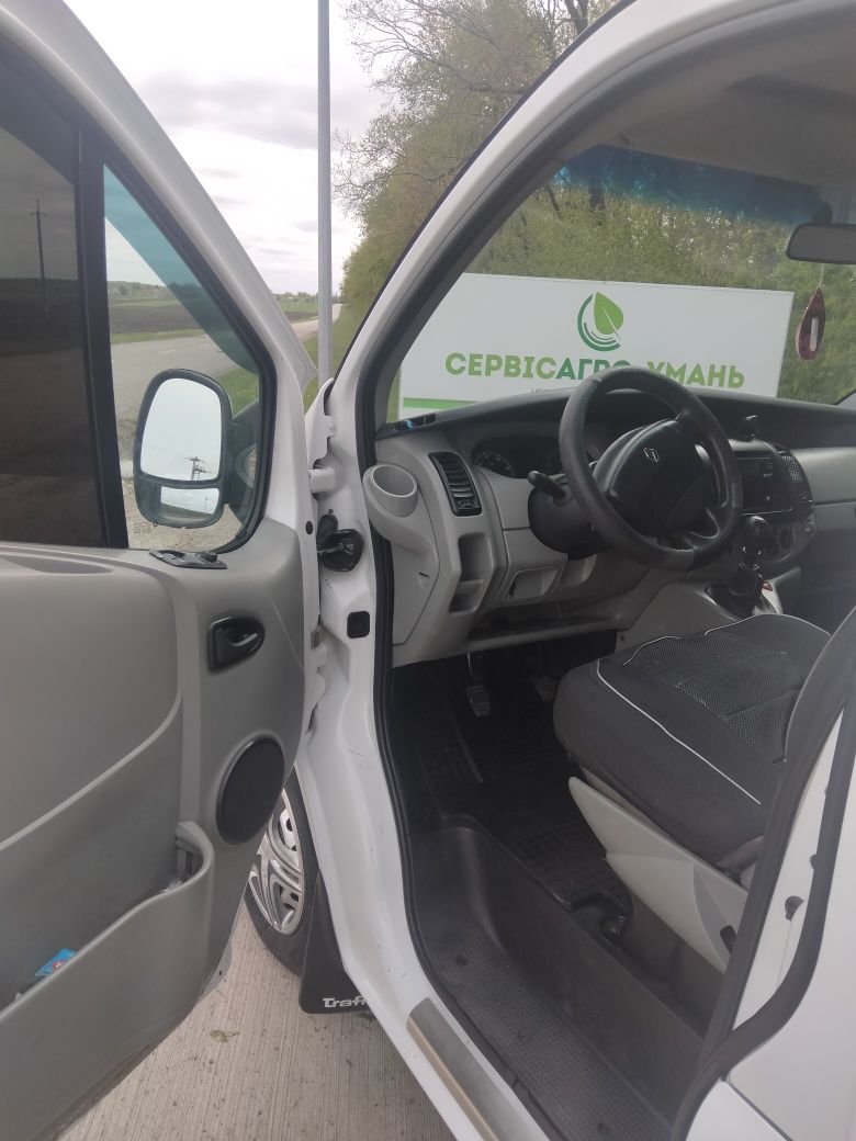 Renault Traffic Vivaro 1.9