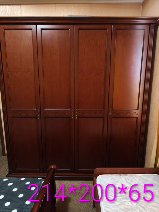 Продам спальню (Китай) с матрасом