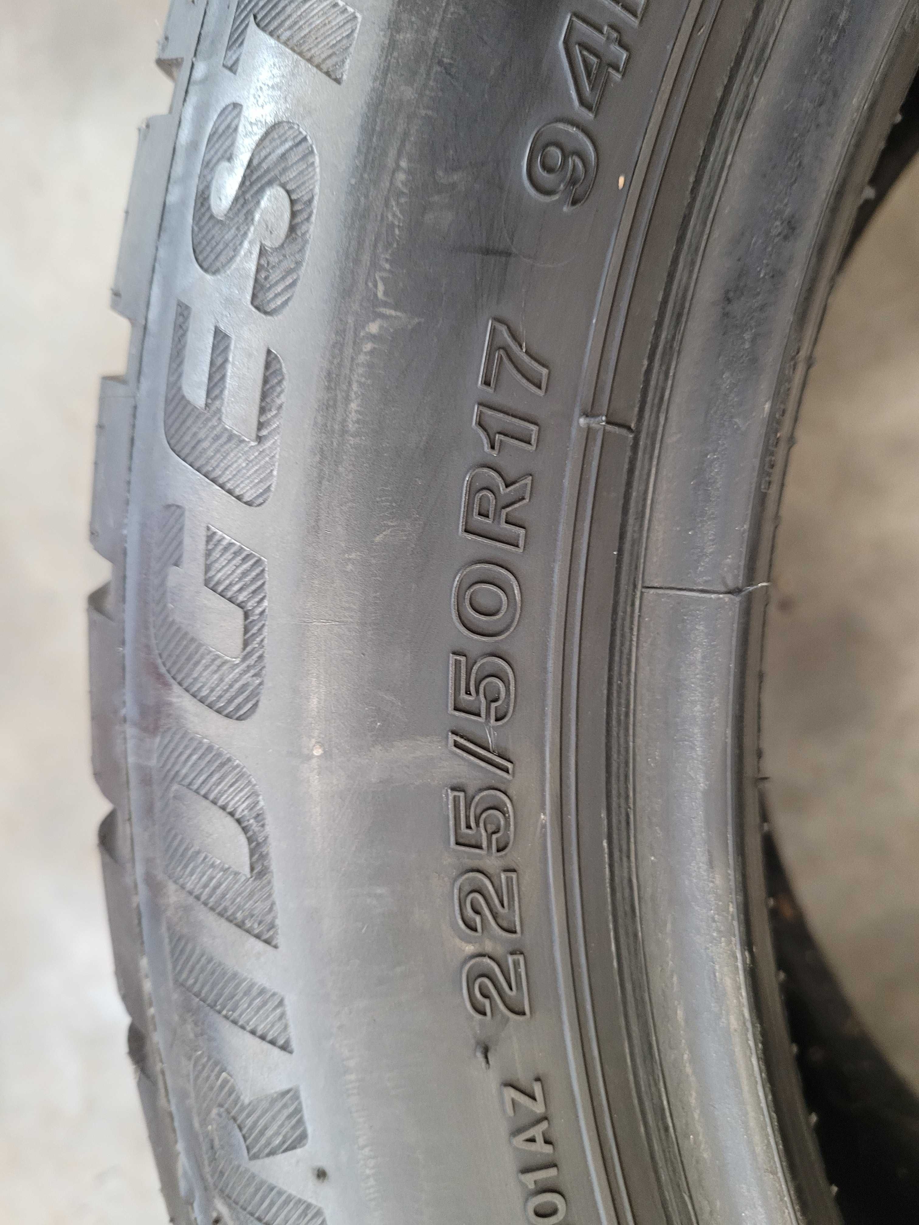 Opony 225/ 50 17 runflat Bridgestone komplet