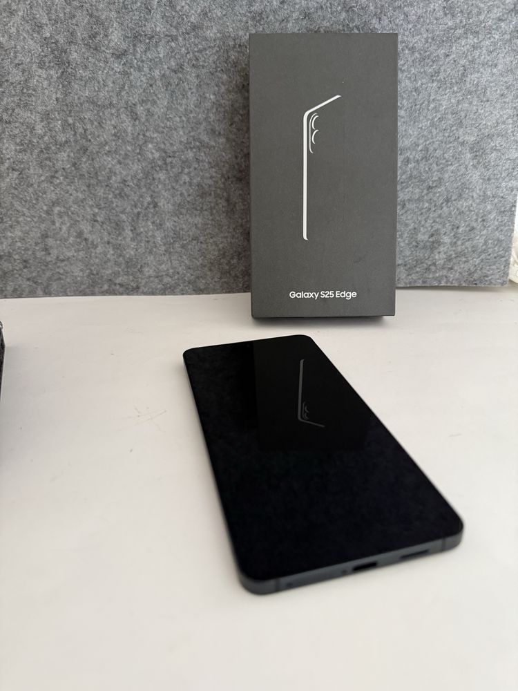 Samsung S25 Edge 512GB Titanium JetBlack
