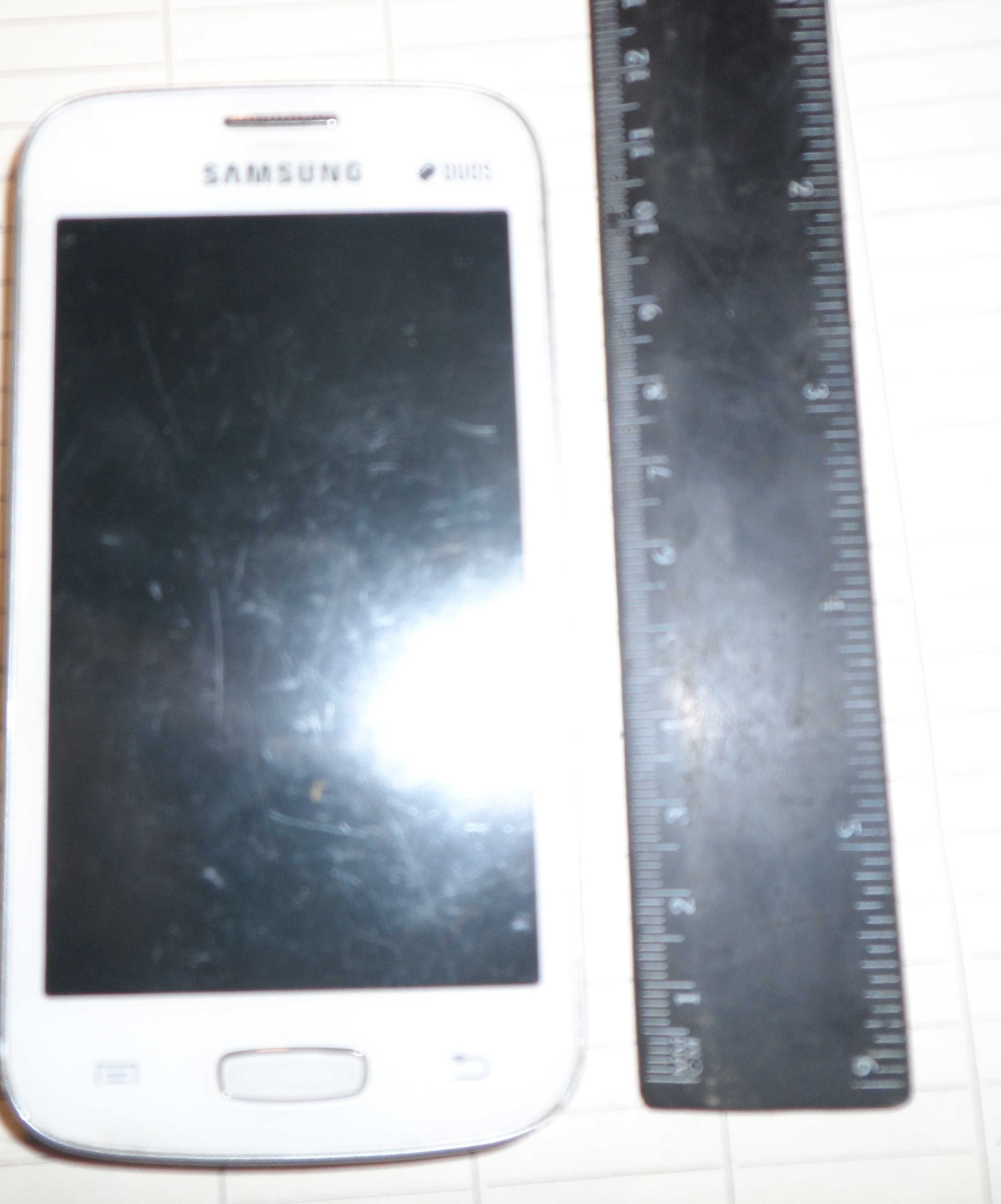 мобильный телефон SAMSUNG GT-S7262