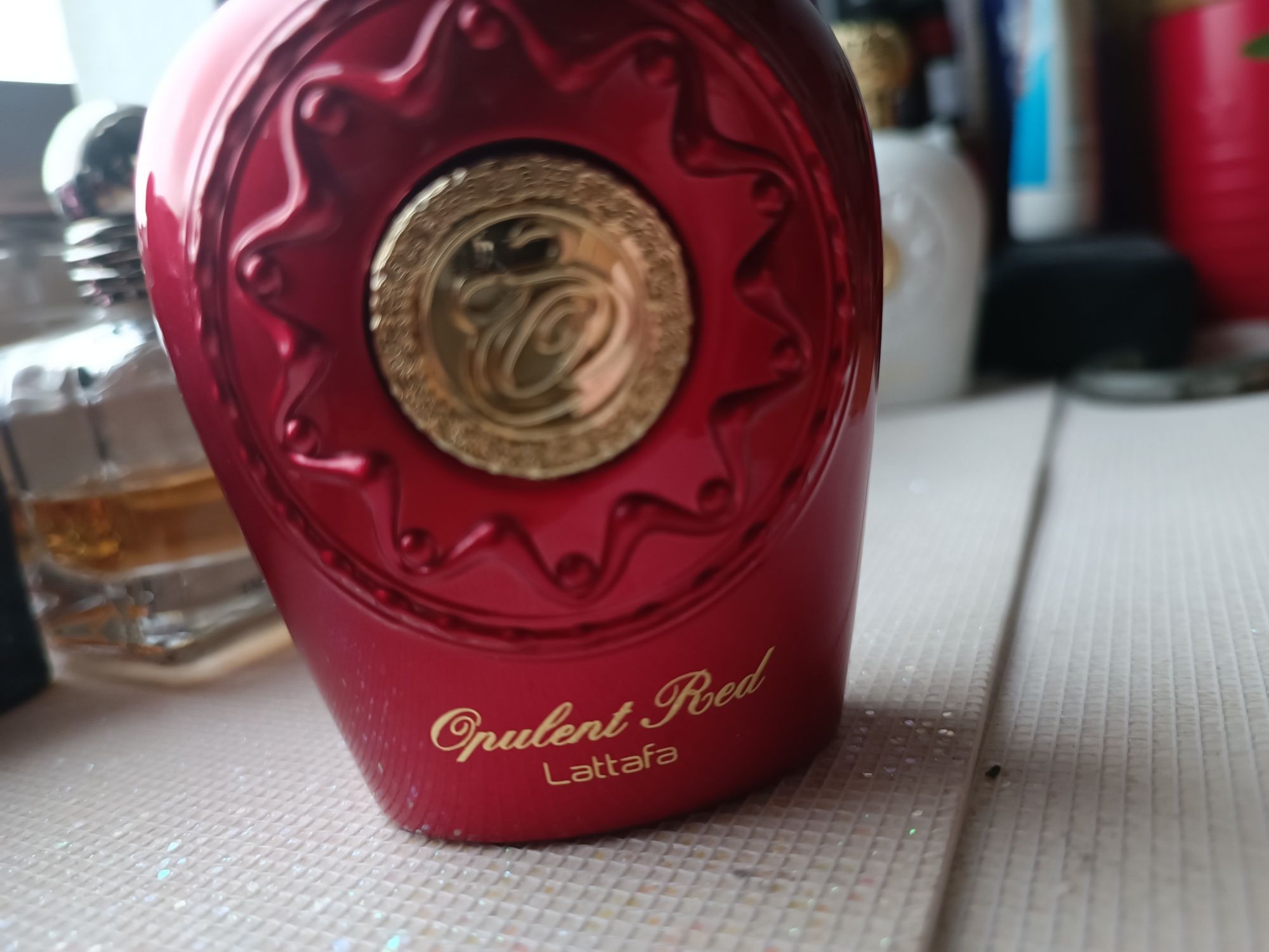 Lataffa Opulent Red perfumy woda perfumowana uniseks