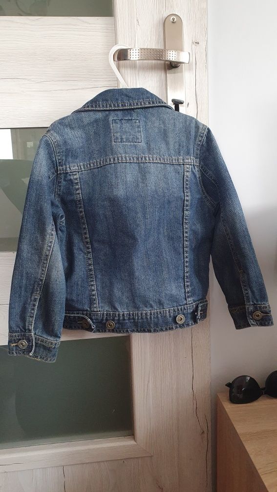 Kurtka jeansowa r.104 cubus na chłopczyka wiosenna