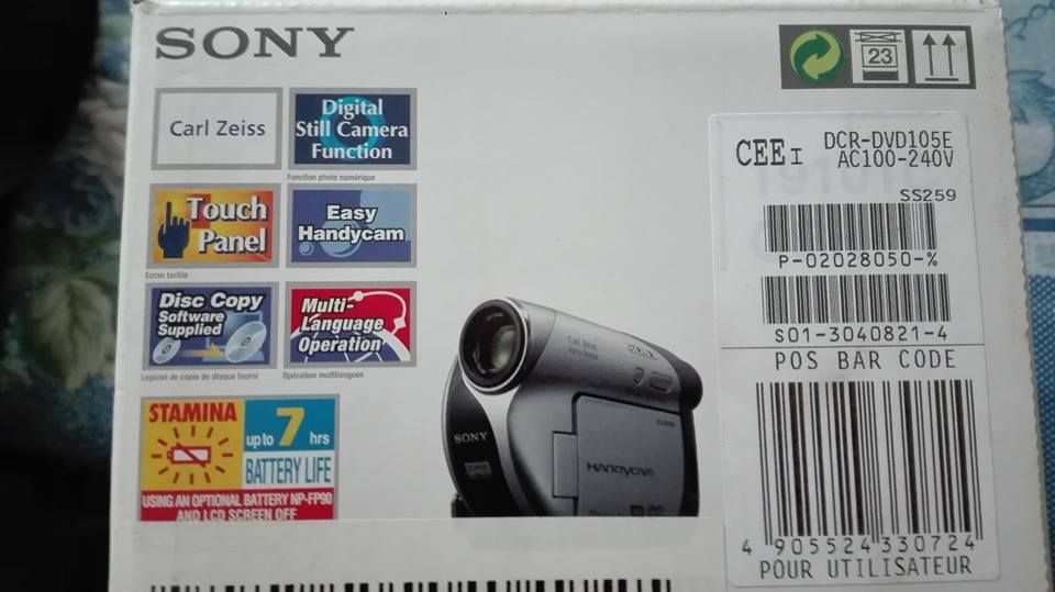 Vendo ou troco Maquina Filmar Sony Handycam DCR-DVD105E