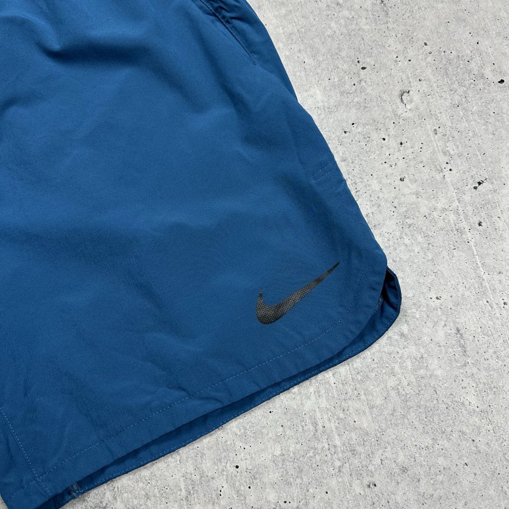 Спортивные шорты Nike Flex Training размер L