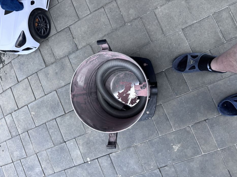 Sprzedam odkurzac przemyslowy Starmix GS 1030 PP