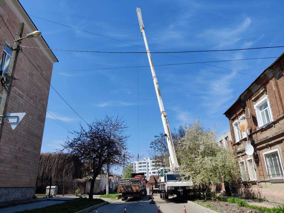 25-32-40 тонн. Услуги Аренда Заказ Автокрана . Форма оплаты любая.