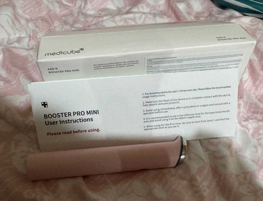 MEDICUBE AGE-R Booster Pro Mini